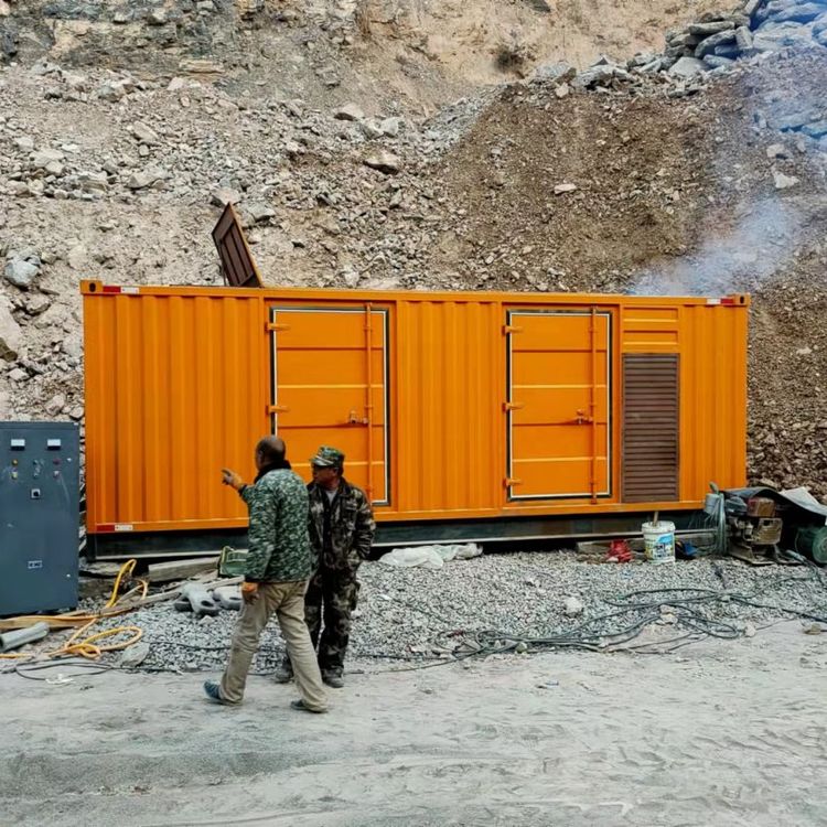 红星如何选择适合自己的 800KW 柴油发电机组?