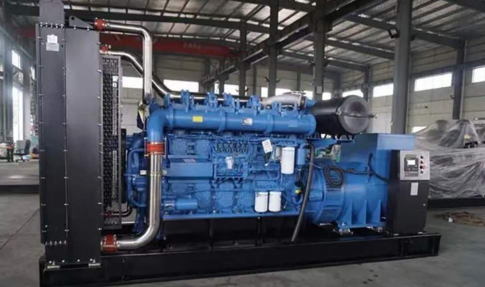 红星800kW 柴油发电机的输出电流是恒定的吗？